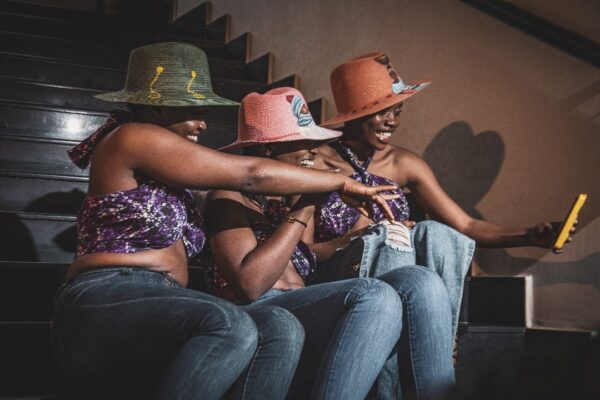 The Àkìkítán Hat - Green